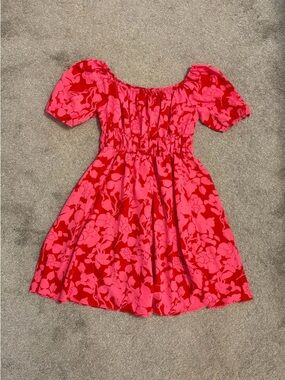 NWOT Women’s SHEIN Red and Pink Floral Dress Size Small